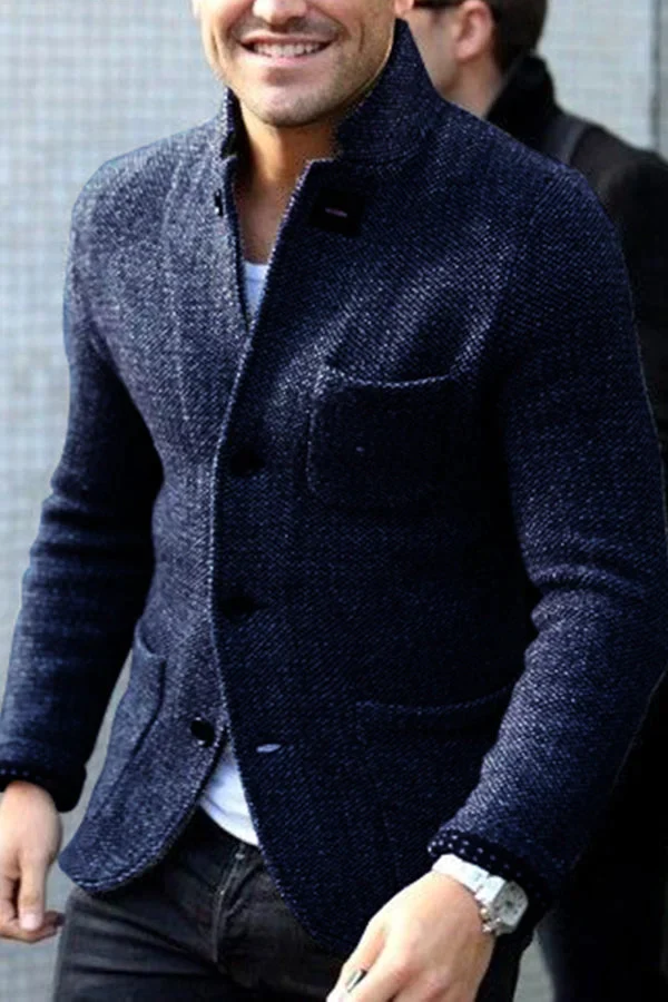 Cardigan homme en maille à col montant boutonné et poches plaquées 4