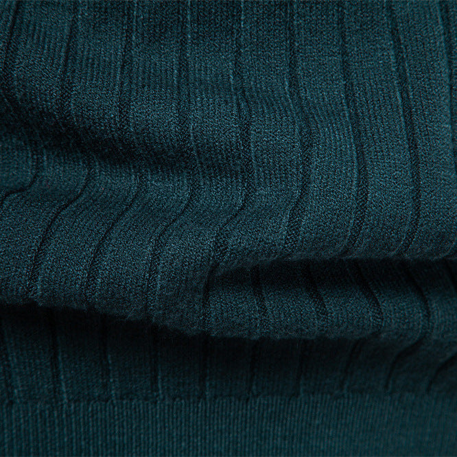 Pull col roulé homme en maille côtelée à rayures verticales 8