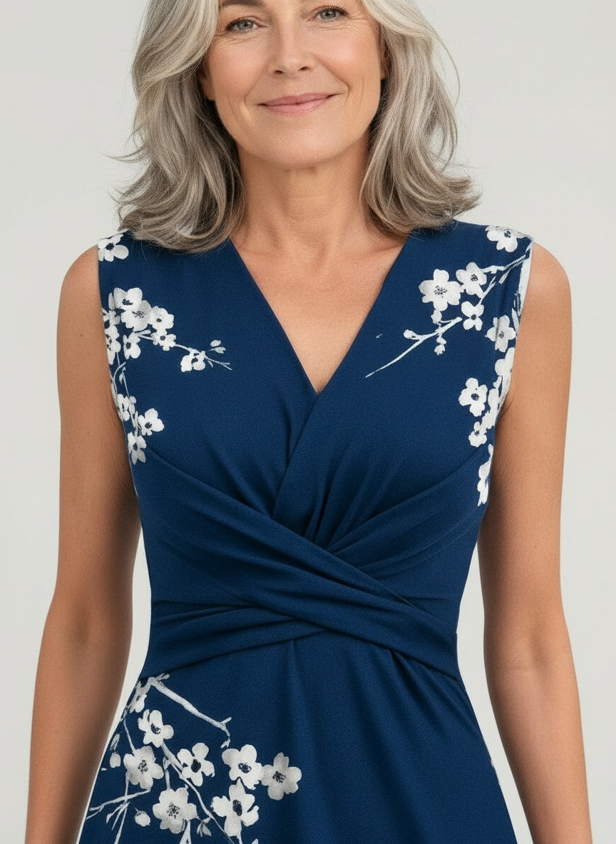 Close-up of the model wearing Zomerjurk zonder mouwen voor dames