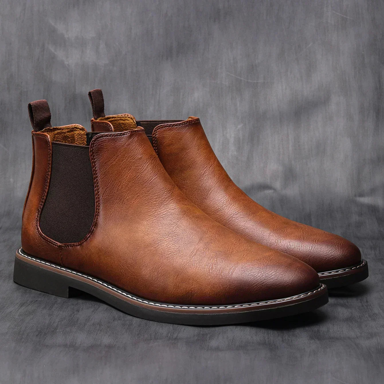 Bottines Chelsea homme en cuir sans lacets à bout rond 6