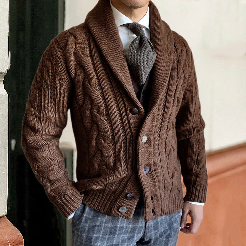Cardigan homme à col châle et motif torsadé 1