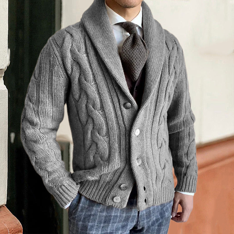 Cardigan homme à col châle et motif torsadé 4