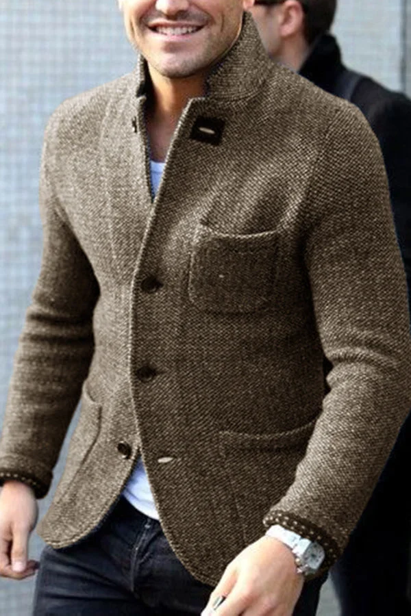 Cardigan homme en maille à col montant boutonné et poches plaquées 3