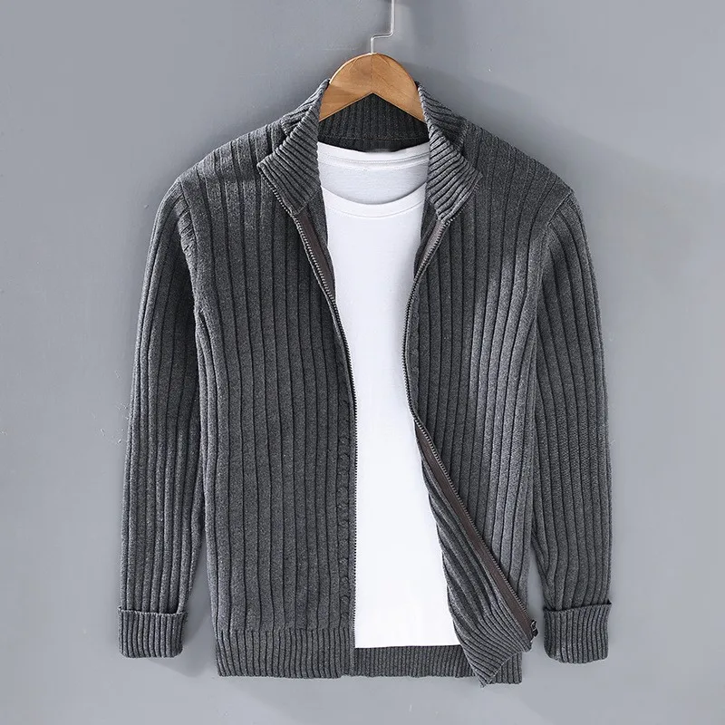 Cardigan zippé homme col montant en maille côtelée 2