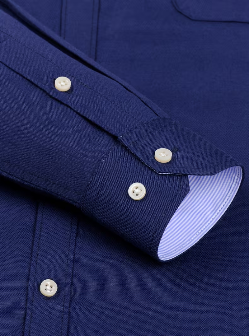 Chemise homme à manches longues col boutonné et poche poitrine 12