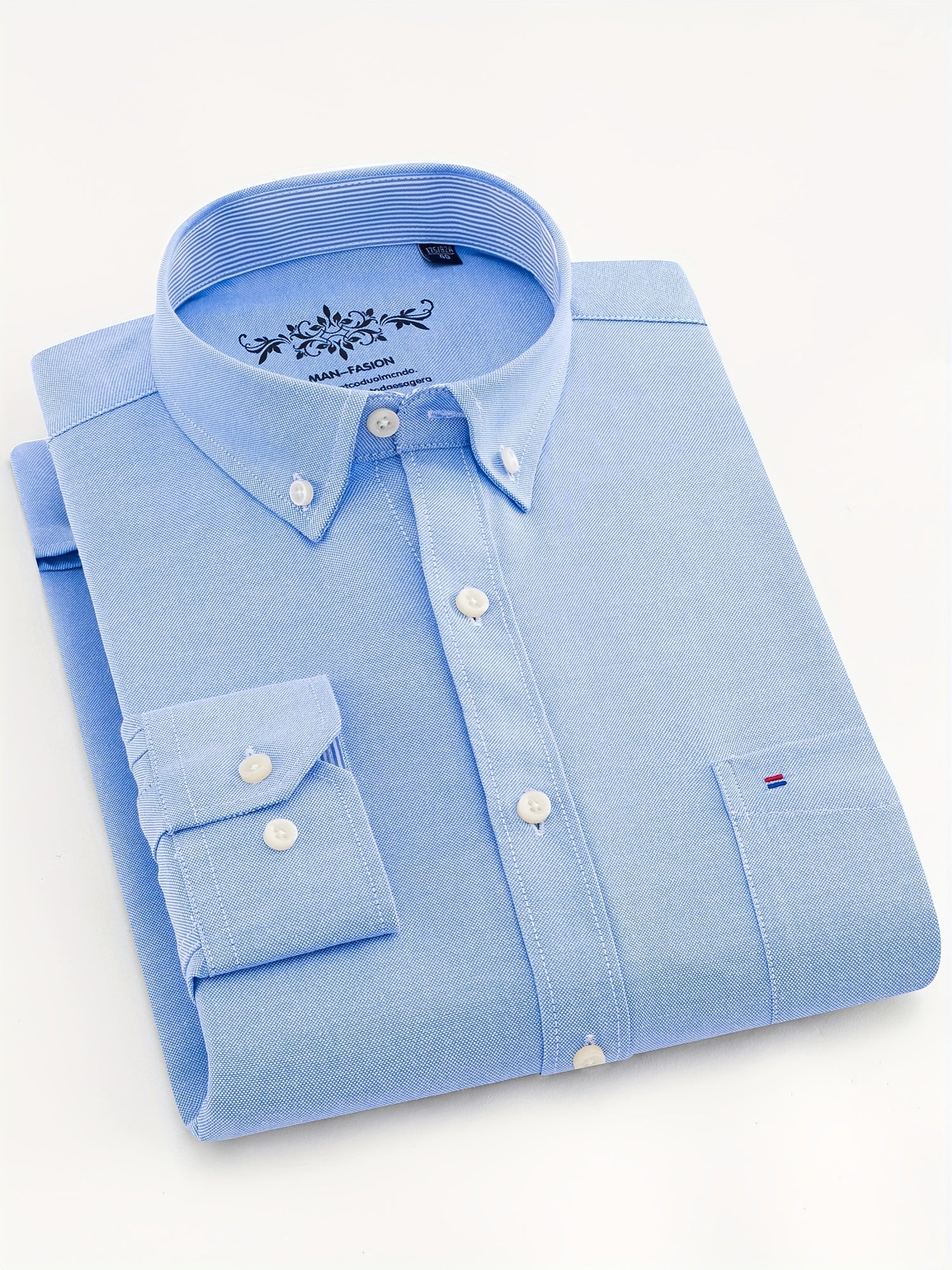 Chemise homme à manches longues col boutonné et poche poitrine 4