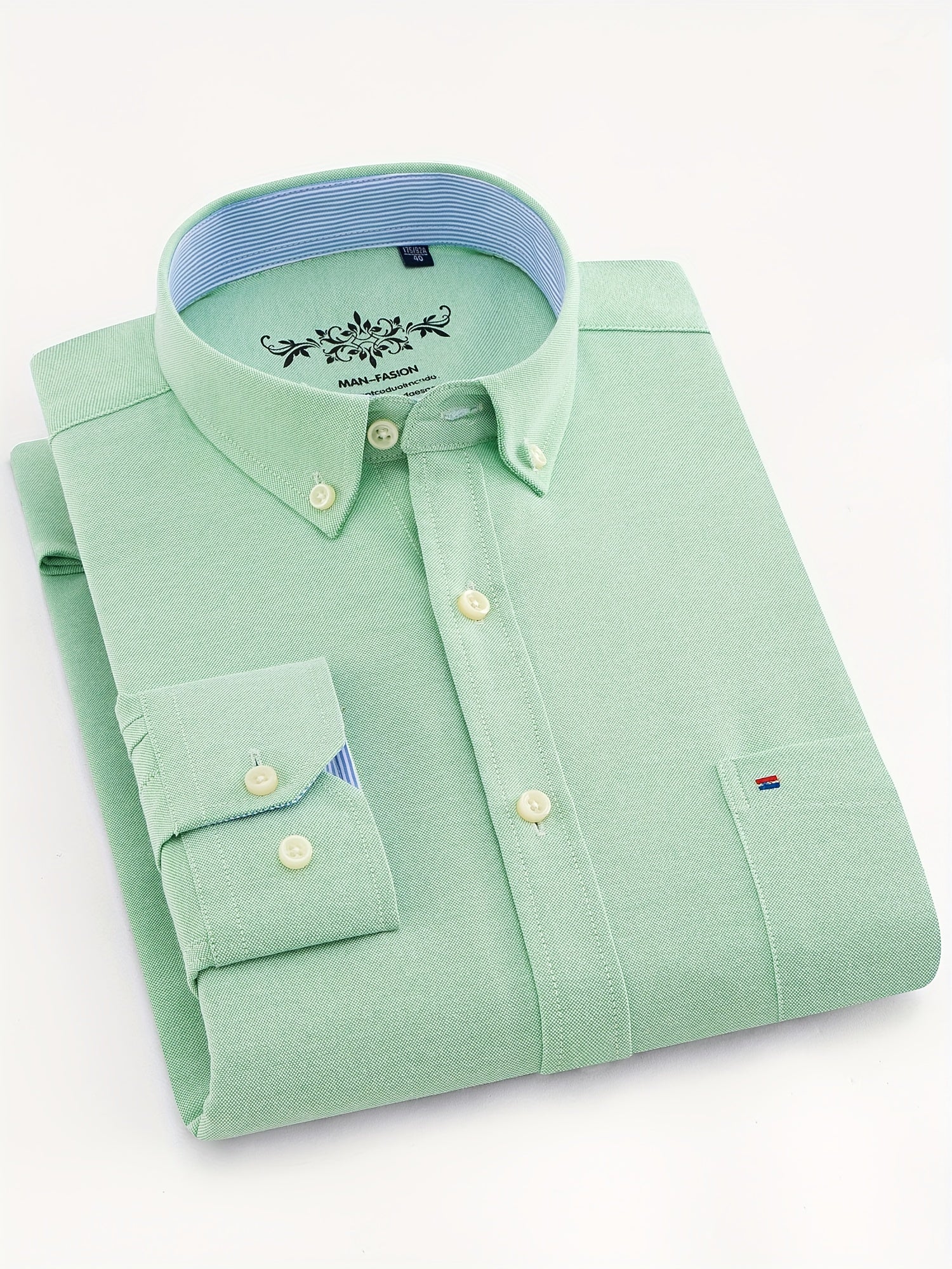 Chemise homme à manches longues col boutonné et poche poitrine 8