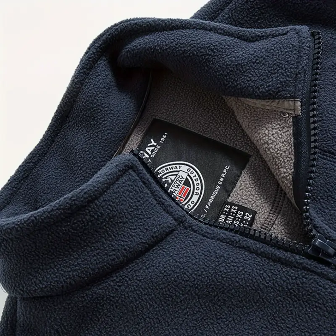 Gilet polaire homme sans manches à col montant et poches zippées 14
