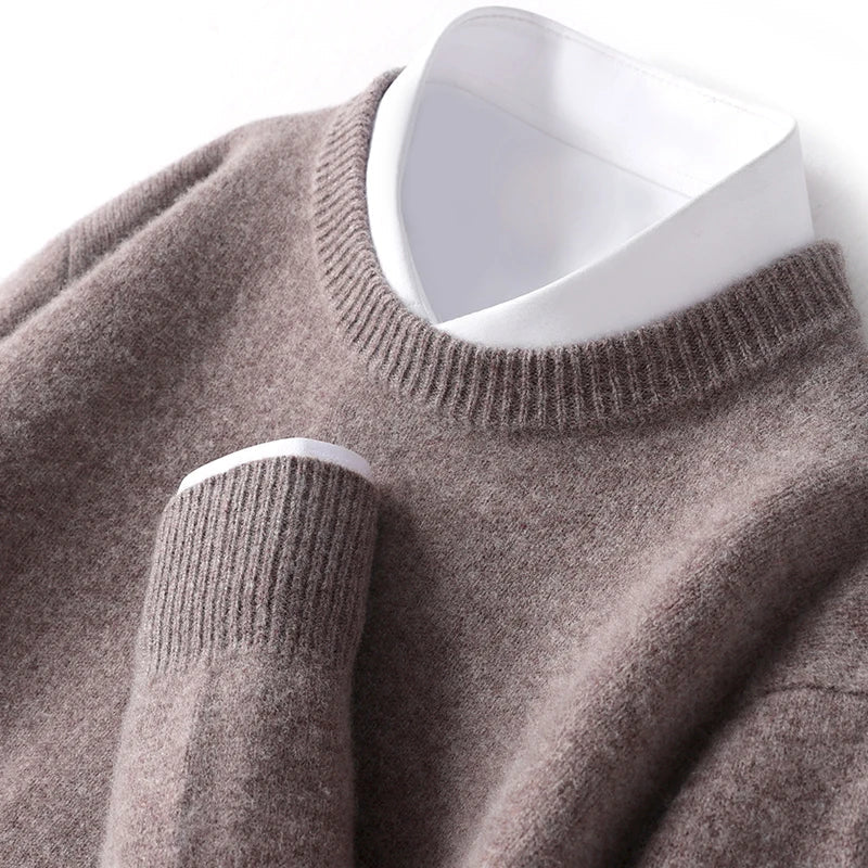 Pull col rond homme en maille coupe régulière 10