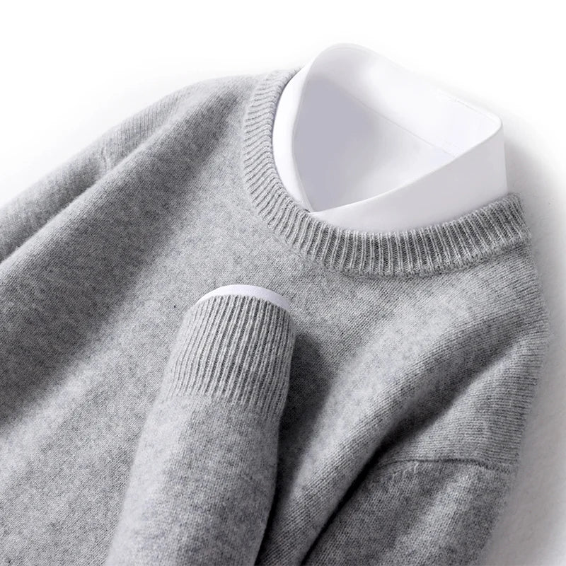 Pull col rond homme en maille coupe régulière 17