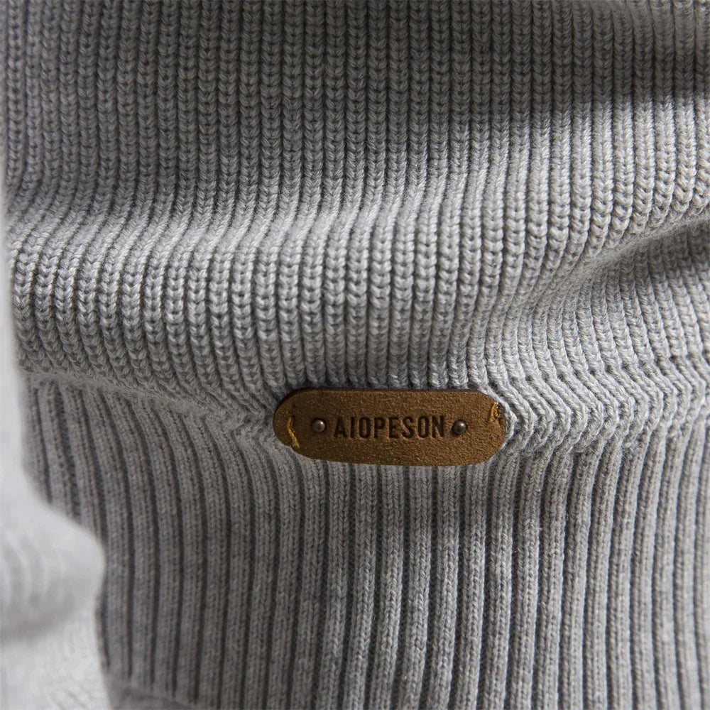 Pull demi-zippé homme col montant en maille à manches longues 9