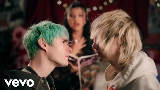 Miniature de la vidéo give me a break! (feat. waterparks)